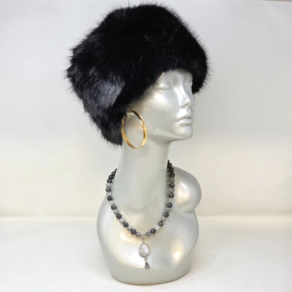 💖NEW! Luxury Faux Fur Winter Hat Black - Picture 1 of 1